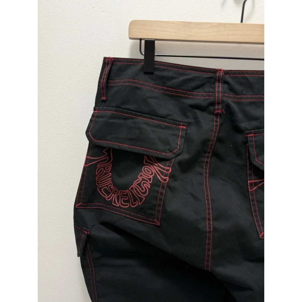 True Religion Mens 32 Black Cargo Pants Red Stitch Wide Leg Y2K Streetwear NWT